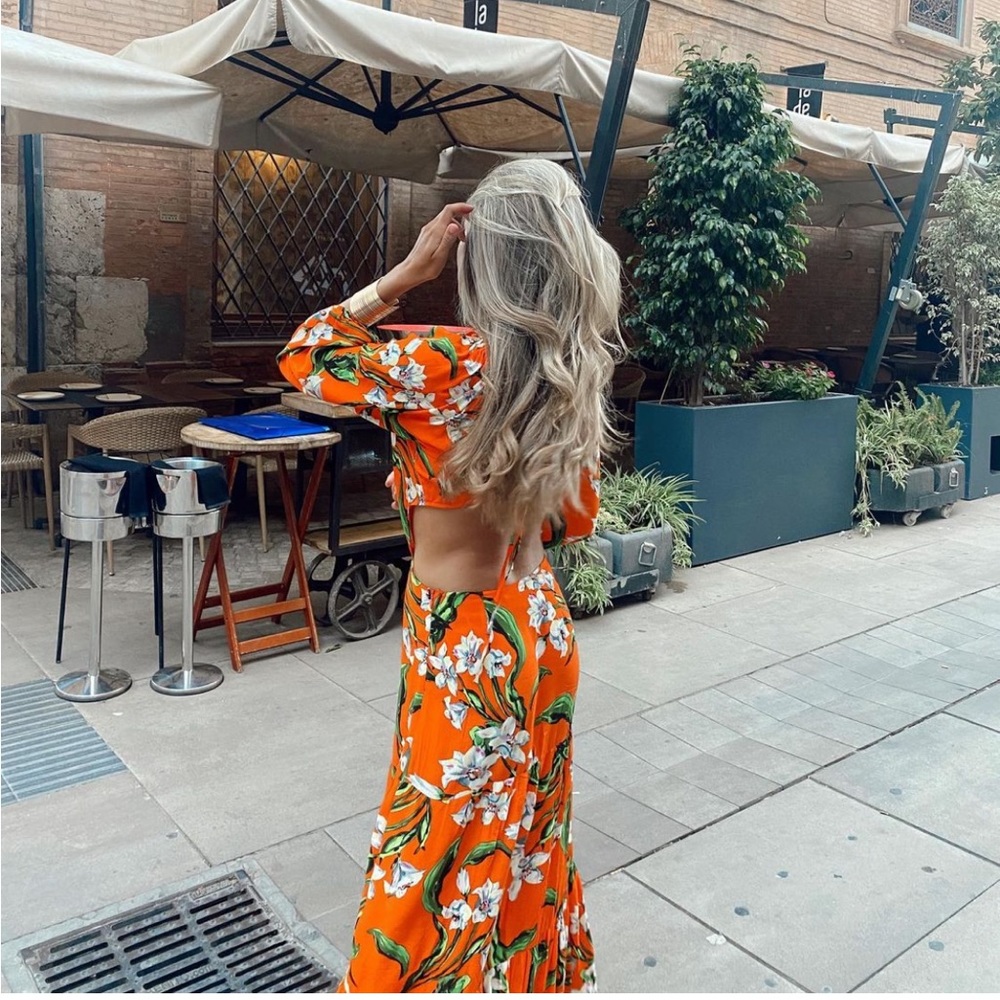 ZARA CUT OUT PRINTED DRESS - Picture 3 of 9